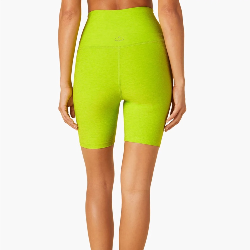 Beyond Yoga Spacedye High Waisted Biker Short Neon Lime Green